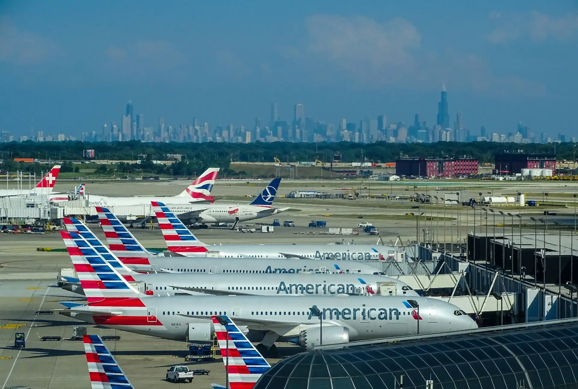 american-airlines-to-fly-in-2024