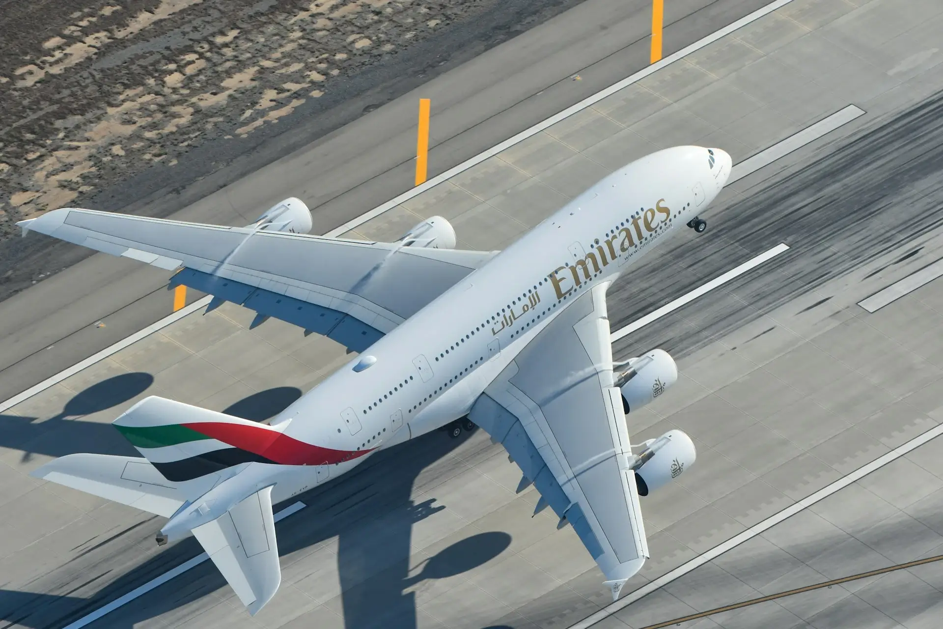 emirates_airlines_london