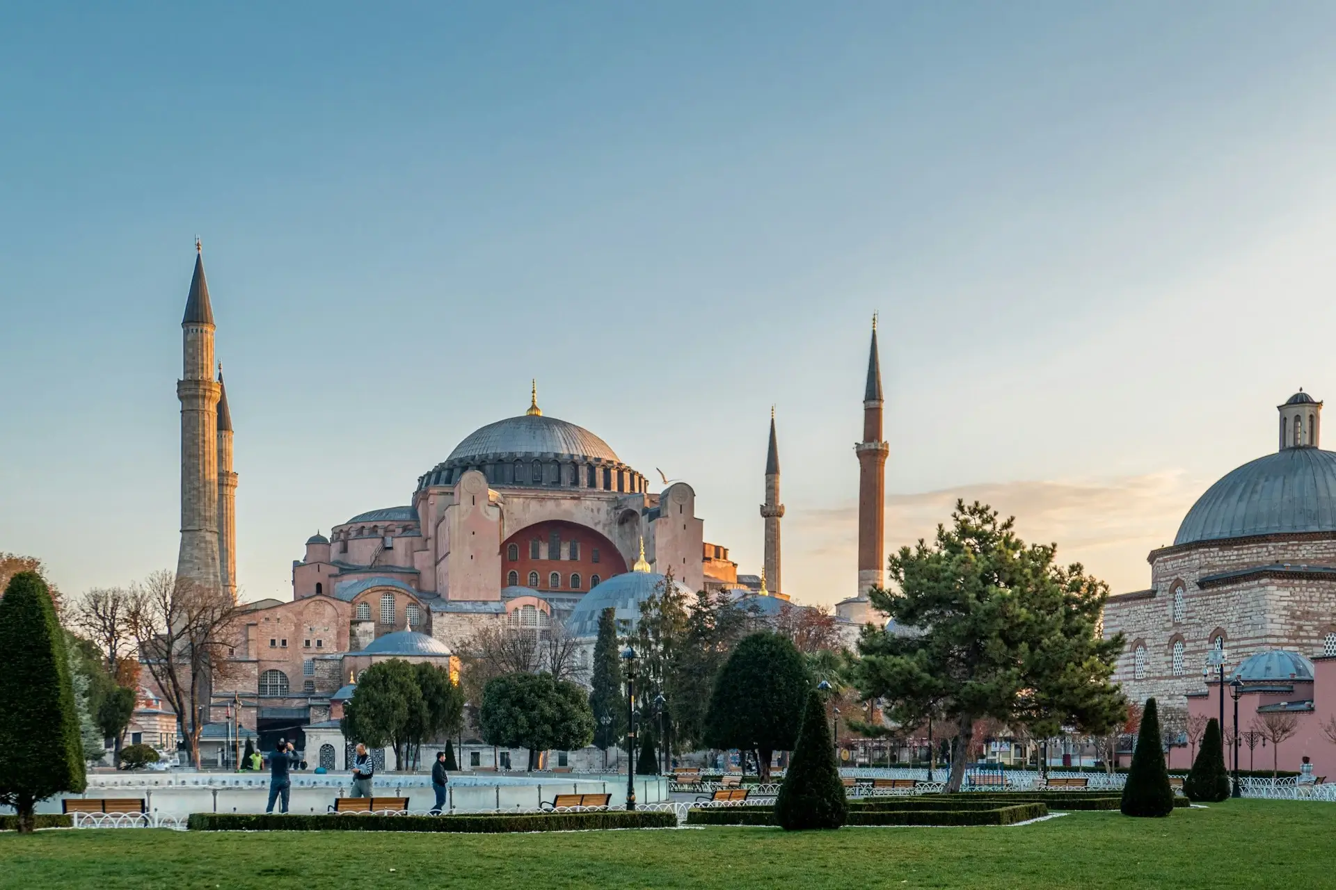 istanbul-brown-concrete-building