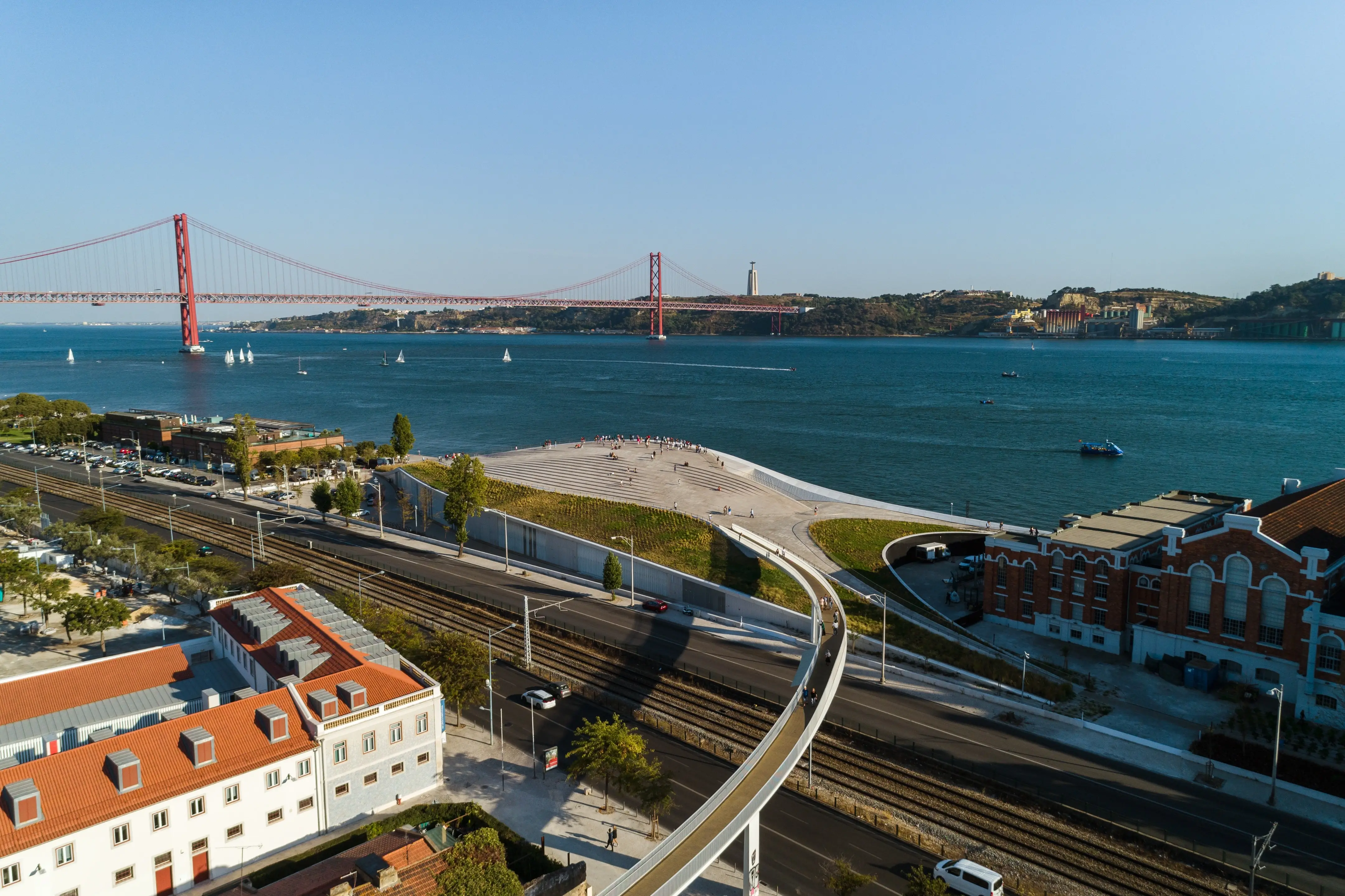 lisbon_portugal_thanksgiving_day